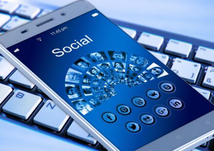 smartphone startup innovation